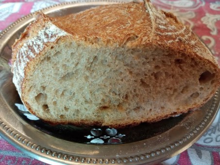 pão-integral-com-levain-e-sementes-e-goji-