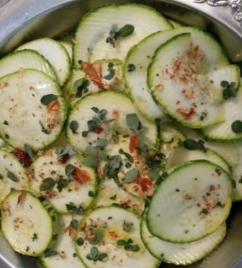 Abobrinha em Rodelas Temperada – Como Fazer Salada Pouco Calórica