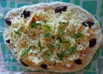 Filão Recheado com Queijo, Presunto e Azeitonas – Receita Pão de Levain