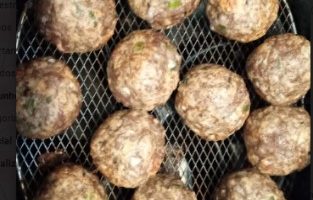 Almôndega Na Fritadeira Sem Óleo Receita Almôndega Carne na Airfrayer