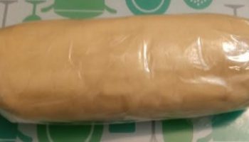 Rondelli com Massa de Pastel Recheado Queijo, Presunto Molho Branco