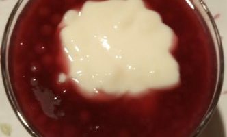 Sagu de Vinho Soltinho com Creme de Coco Receita Sobremesa de Sagu