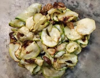 Abobrinha na Airfrayer Pesto de Abobrinha e Ervas na Fritadeira Sem Óleo