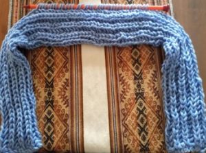 como-fazer-cachecol-infantil-com-gorro-