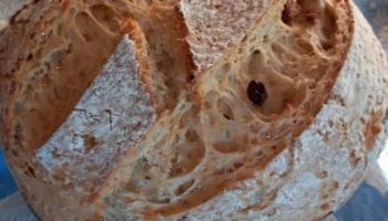 Pão Caseiro com Bulgur – Pão de Triguilho com Levain e Frutas Secas