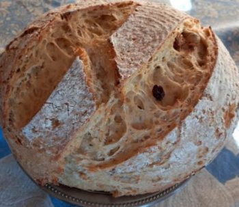 Pão Caseiro com Bulgur – Pão de Triguilho com Levain e Frutas Secas