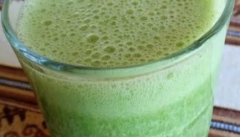 Suco Verde Sem Açúcar com Couve, Hortelã, Beldroega Laranja e Banana