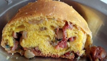 Pão de Linguiça com Levain Massa de Abóbora Pão Fermentação Lenta
