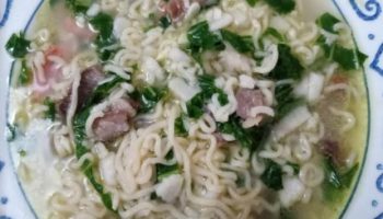 Miojo com Legumes e Carne – Como Fazer Macarrão Instantâneo Nutritivo