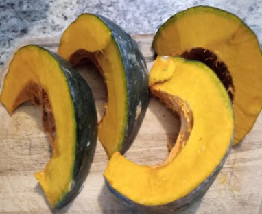 como-descascar-abóbora-fácil-rápido-nutrientes-