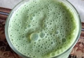 Iogurte de Kefir com Maçã, Salsa e Couve Receita Nutrientes Benefícios