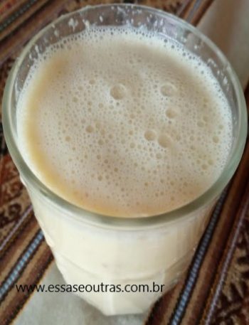 Suco de Maracujá com Iogurte de Kefir e Maçã Bebida Refresca Calmante