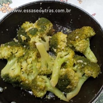 Brócolis com Alho – Receita Rápida de Brócolis no Vapor