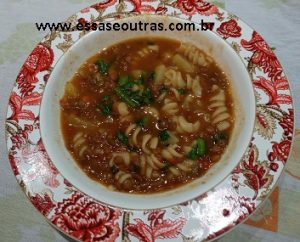sopa-de-lentilha-com-mostarda-