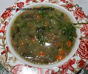 como-fazer-sopa-cremosa-com-carne