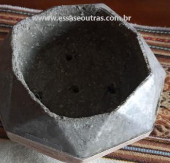 Vaso de Cimento com Isopor e Areia Como Fazer, Impermeabilizar e Pintar
