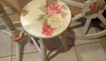 Pintar Banquinho de Madeira com Pátina Decoupage Foto Passo a Passo