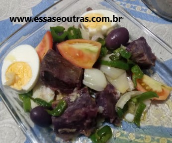 como-fazer-bacalhau-com-batata-doce-roxa-