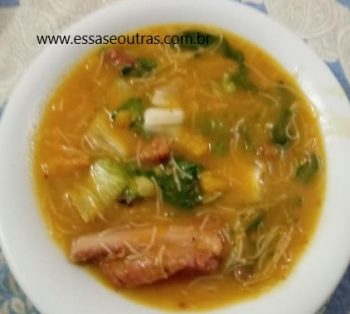 Sopa com Costela de Porco Salgada – Receita de Sopa Cremosa e Aipim