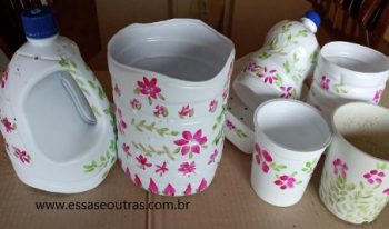 Pintar Vasos Feitos de Embalagem Branca com Verniz de Vidro