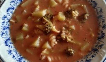 Sopa de Feijão com Chuchu e Brócolis – Receita com Feijão Cozido