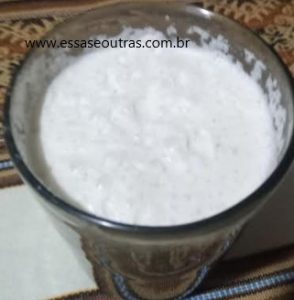 'leite-de-coco-caseiro-com-frutas-