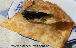 Pastel de Almeirão Roxo – Pastel com Recheio de Panc e Queijo